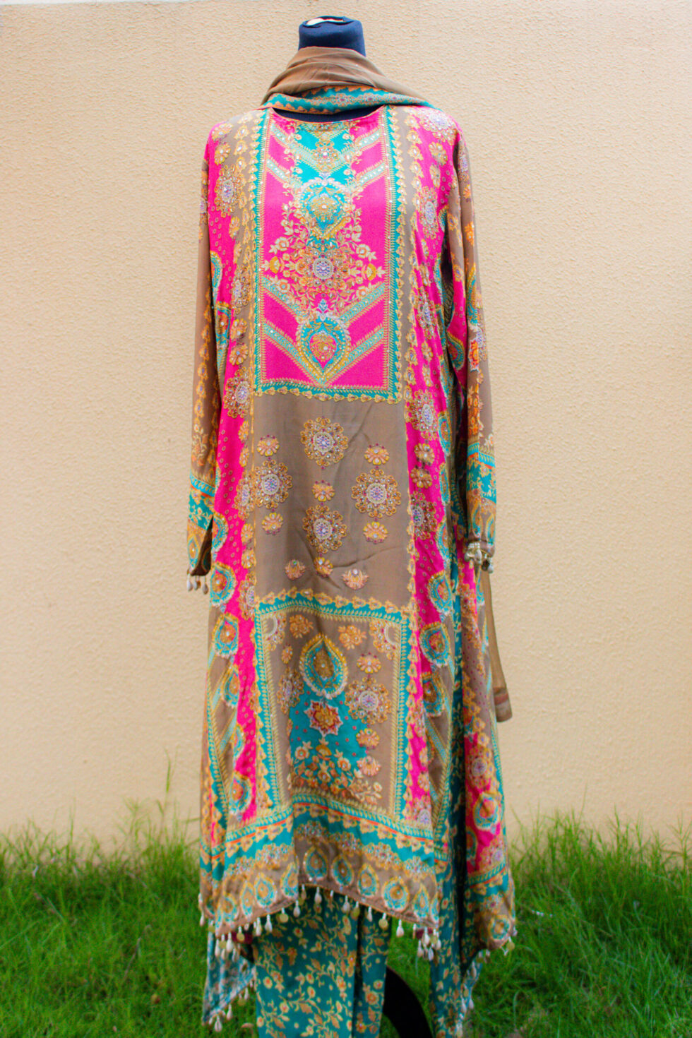 Mehndi Green and Pink Suit