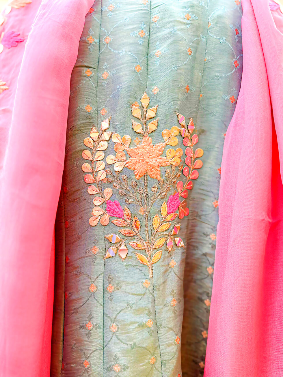 Motif on the back of Teal Tissue Silk Anarkali